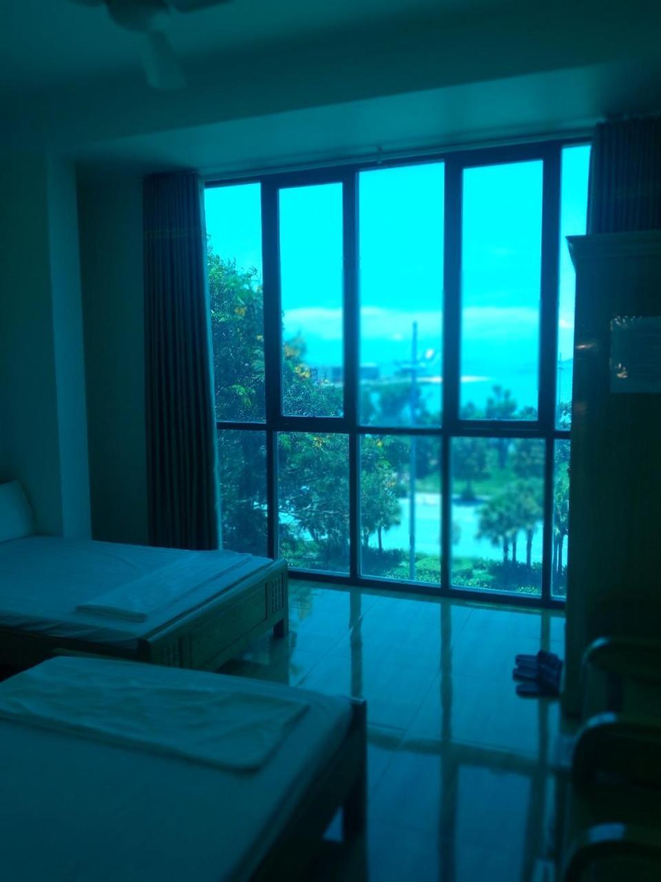 Gate Tuan Chau Hotel Ha Long Bagian luar foto